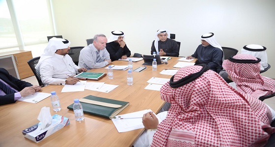 ” البيئة ” تناقش استراتيجية التوأمة العلمية مع الجامعات في مجال الأبحاث الزراعية