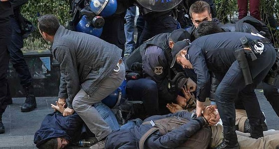 أكاديمي تركي: &#8221; أردوغان &#8221; يعذب بني وطنه &#8221; ورجل المهام القذرة &#8221; يقف وراءه