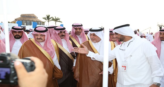 وزارة الحج والعمرة تشارك برامجها ومبادراتها مع جمهور ” الحديقة الثقافية “