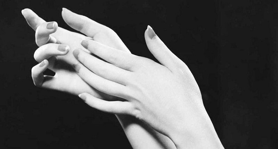 دراسة تربط بين طول أحد الأصابع والأنوثة الكاملة لدى النساء
