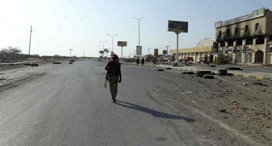 الحكومة الشرعية اليمنية تأمر بوقف إطلاق النار في قيادة المنطقة العسكرية ومحور الحديدة