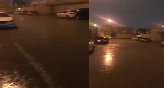 بالفيديو.. هطول أمطار في الرياض