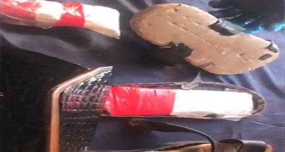 بالفيديو.. القبض على امرأة بحوزتها نصف كيلو من مادة الكوكايين المخدر بالمدينة