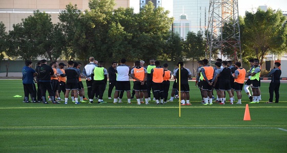 بالصور.. الشباب يواصل تحضيراته للقاء ” أحد “