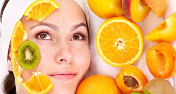 وصفات طبيعية من قشور الفاكهة لنضارة البشرة