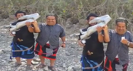 بالفيديو.. مواطنان بجازان يصفان القذائف الحوثية بـ ” فقاعة صابون “