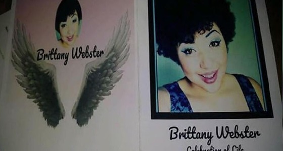 أم تتدعي موت ابنتها لجمع تبرعات!