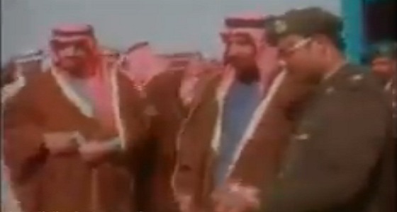 فيديو نادر.. الملك خالد يفتتح أحد المشاريع ويلقي كلمة بمناسبة صدور ميزانية 1978م