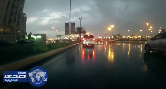 أمطار على مراكز محافظة الوجه