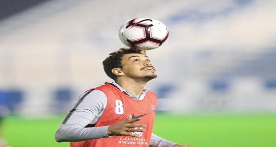 بالصور.. الهلال يستعد لـ ” الأهلي ” بمناورة