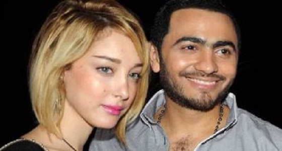 تامر حسني يرد على هجوم جليلة بطريقة مثيرة