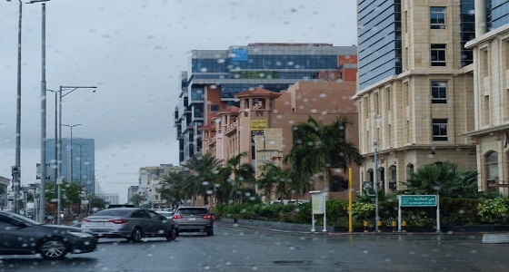 بالصور.. أمطار على محافظة جدة