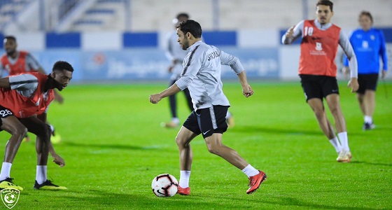 بالصور.. 120 دقيقة تعد الهلال لـ ” هجر “