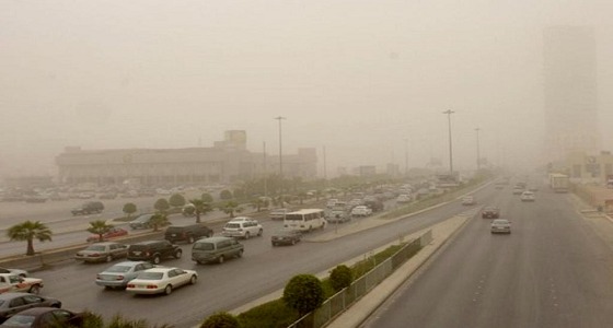 الرياض.. تحذير من الأتربة والغبار حتى هذا الموعد