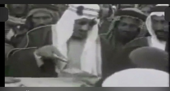 بالصور.. الملك سعود يضع حجر الأساس لأول توسعة في المسجد النبوي وحفل الافتتاح