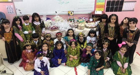 الابتدائية السادسة عشر بالحوية تحتفل بالجنادرية