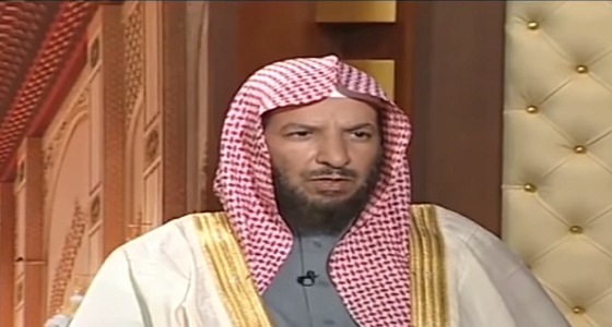 بالفيديو.. الشيخ الشثري يوضح: هل تصح الصلاة أمام المدفأة والنار؟