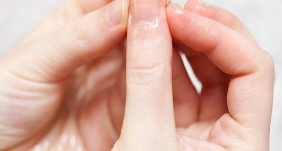 أشهر 10 أعراض تدل على نقص الفيتامينات