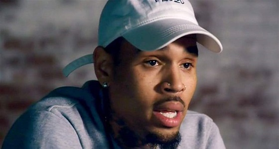 أول تعليق من كريس براون على اتهامه باغتصاب سيدة