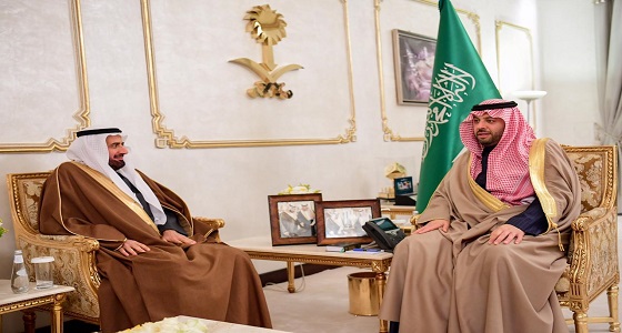 بالصور.. أمير الحدود الشمالية يستقبل وزير الصحة