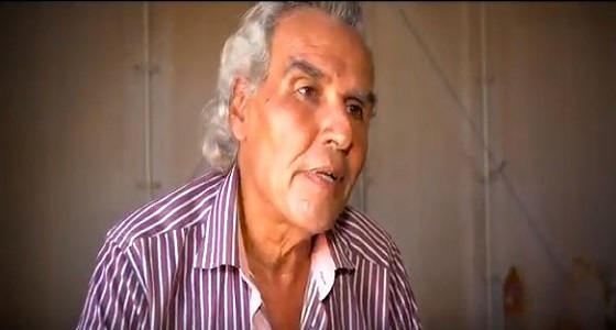 بالفيديو.. مهندس يمني لاجئ يكشف معاناته بعد إحراق الحوثيين لمنزله بالكامل