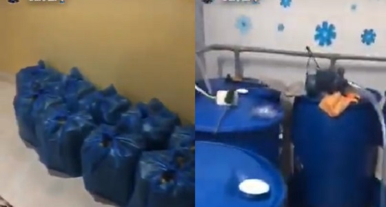 بالفيديو.. ضبط وافد يدير مصنع خمور في فيلا بالرياض