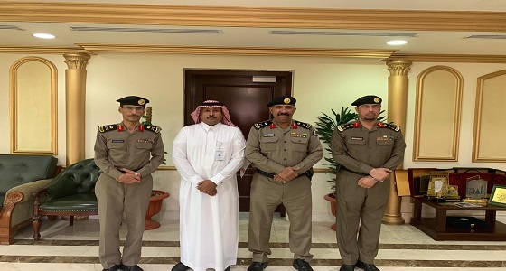 شرطة عسير وفرع وزارة العمل بالمنطقة يناقشان آليات التعاون المشترك بين القطاعين