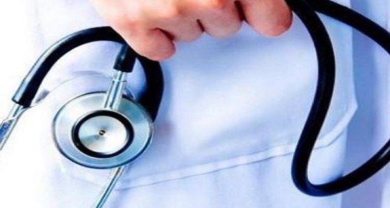 شاب يتعرض لحالة تشنج مفاجئة أمام فندق بأبها