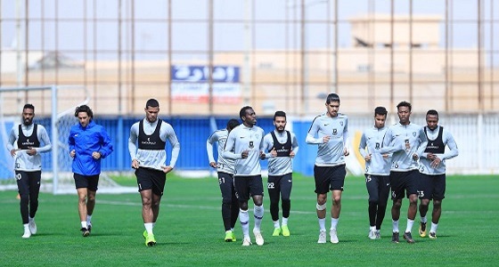 بالصور.. الهلال يستأنف تدريباته ويكشف عن نتائج الفحوصات الطبية للفريق