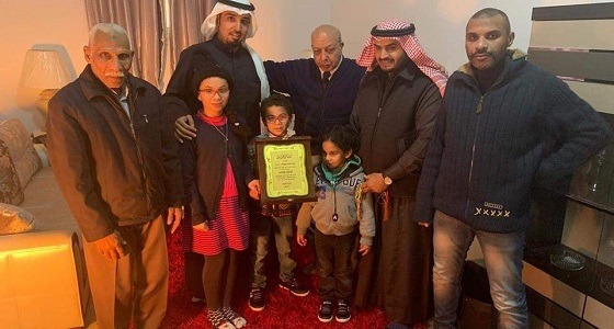 بالصور.. قصة طبيب مصري مع قرية سعودية