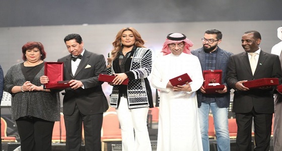 بالصور.. تألق نجوم الفن بالمملكة في مهرجان الإسكندرية الدولي