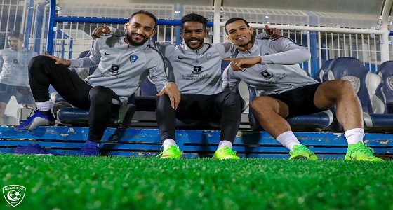 بالصور.. ” الهلال ” يستعد لمواجهة ” الفيحاء “
