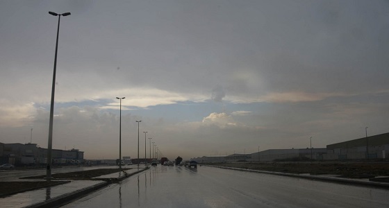 الأرصاد تنبه بهطول أمطار رعدية على محافظات مكة المكرمة الشرقية