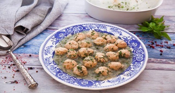 حضري كفتة الدجاج لأسرتك.. أكلة سريعة واقتصادية