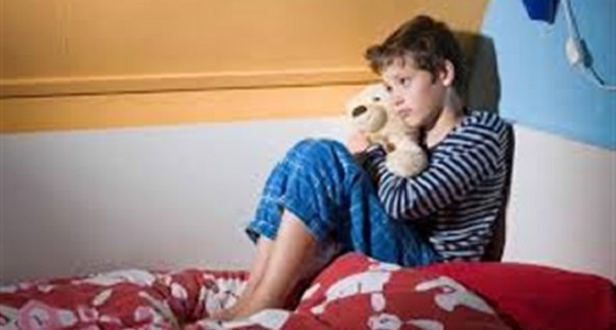 7 أسباب تصيب طفلك بالتبول اللا إرادي.. احذريها