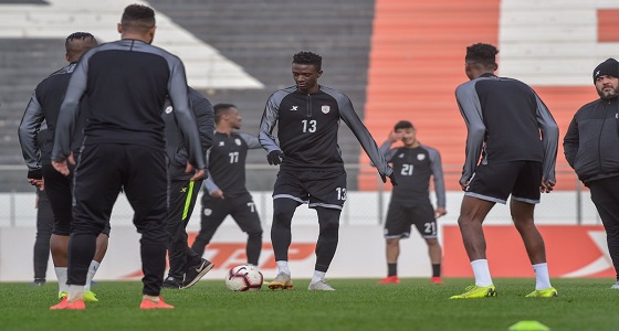 بالصور.. ” الشباب ” يواصل استعداداته لـ ” القادسية “