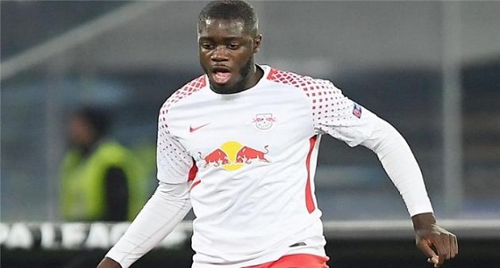 برشلونة يتعقب نجوم فرنسا ويضم لاعب آخر