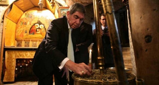 رئيس سابق حاصل على جائزة نوبل يواجه تهمة الاعتداء الجنسي على طبيبة