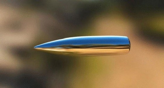 بالصور..رصاصة طائشة تخترق سقف منزل ونجاة الأسرة بأعجوبة