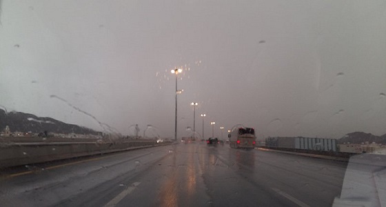 هطول أمطار على المدينة المنورة