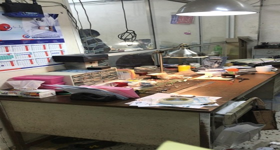 بالصور.. بلدية الخبر تضبط معمل لتصنيع المشغولات الذهبية داخل شقة سكنية