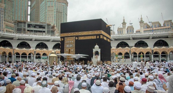 بالصور.. خطبة الجمعة من المسجد الحرام