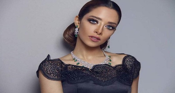 قبل إحياء حفلها بجدة اليوم.. ” بلقيس ” توجه طلب لجمهورها