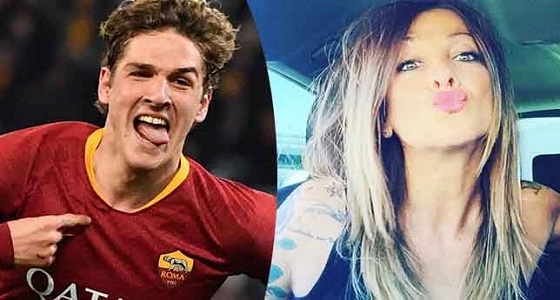 لاعب روما يطلب من والدته التوقف عن نشر صورها السيلفي المثيرة على مواقع التواصل 