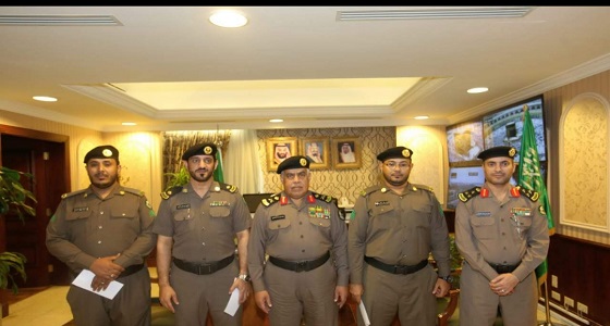 ” العتيبي ”  يكرم عددا من منسوبي مرور جدة