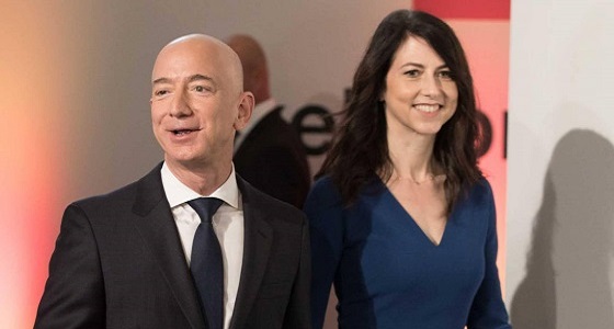 ابتزاز مادي ام دوافع سياسية.. رئيس أمازون مهدد بنشر صور فاضحة