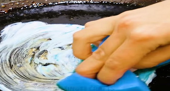 حيلة لتنظيف الأواني المحترقة بمعجون الأسنان