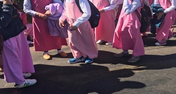 مديرة مدرسة متهمة بضرب وتخويف طفلة بالصف الأول الابتدائي