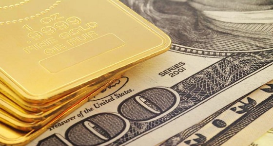 الذهب قرب أدنى مستوى في أسبوعين مع انتعاش الدولار