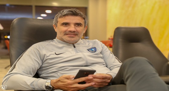 بالصور.. بعثة ” الهلال ” تغادر إلى الإمارات تأهبًا لمواجهة ” العين ” آسيويًا